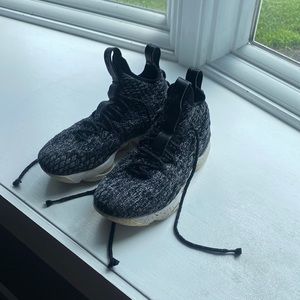 Lebron 15 “Ashes”